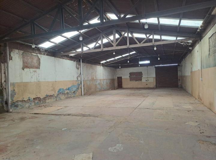 Bodega-Galpón · 340m² · 1 Ambiente