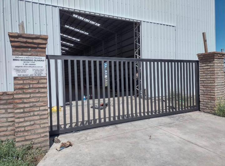 Bodega-Galpón · 1500m² · 3 Ambientes