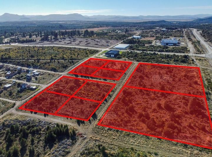 Terreno · 2562m²