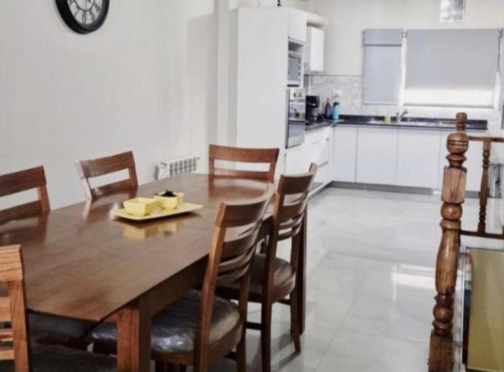 Departamento · 5 Ambientes · 1 Cochera