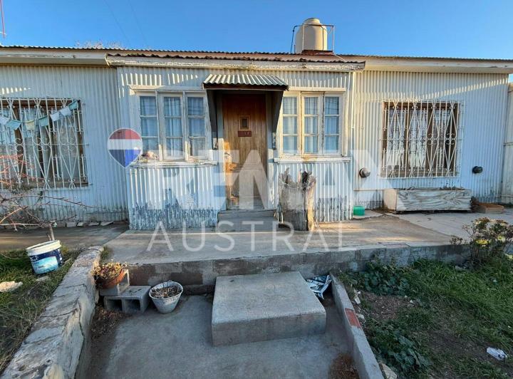 Casa · 125m² · 8 Ambientes · 1 Cochera