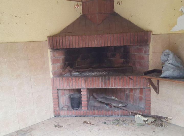 Casa · 1m² · 4 Ambientes · 1 Cochera