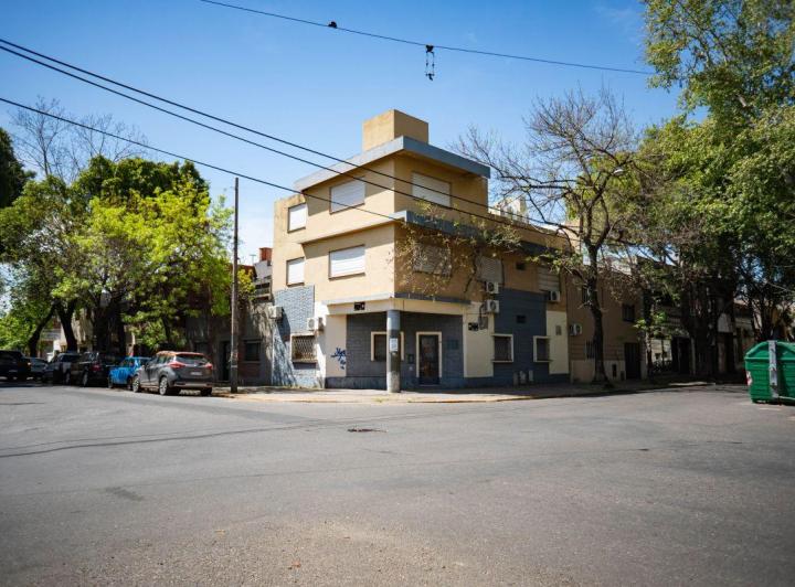 Casa · 220m² · 15 Ambientes