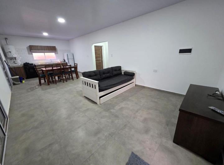 Casa · 63m² · 3 Ambientes · 2 Cocheras