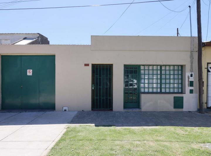 Casa · 190m² · 4 Ambientes · 3 Cocheras