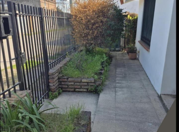 Casa · 100m² · 2 Dormitorios · 2 Cocheras