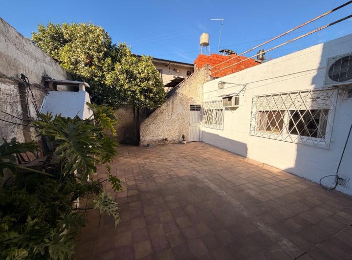 Casa · 87m² · 3 Ambientes · 1 Cochera