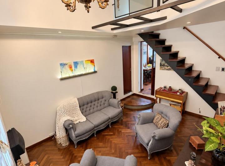 Casa · 181m² · 5 Ambientes · 1 Cochera