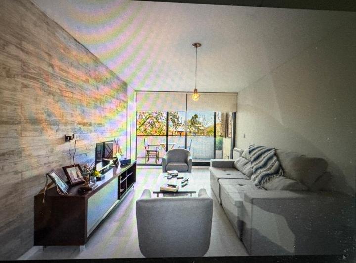 Departamento · 82m² · 5 Ambientes · 1 Cochera