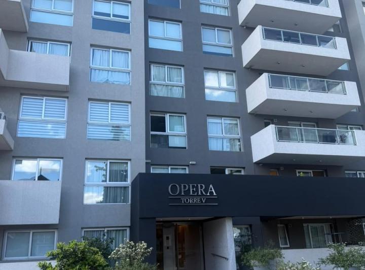 Departamento · 90m² · 8 Ambientes