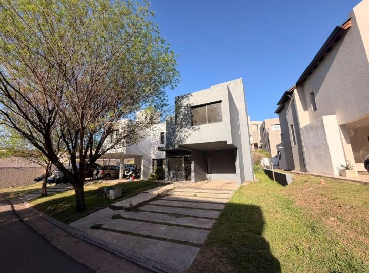 PH · 120m² · 4 Ambientes · 1 Cochera
