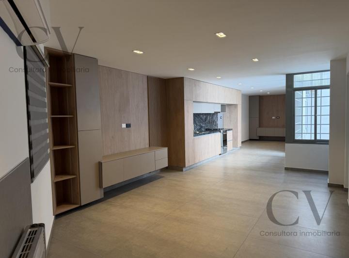 Casa · 140m² · 4 Ambientes · 1 Cochera