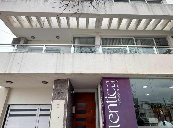 Departamento · 70m² · 5 Ambientes
