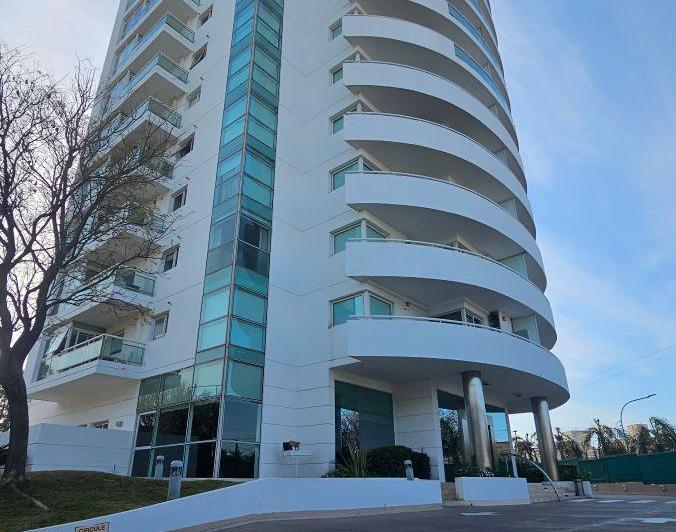 Departamento · 1m² · 8 Ambientes