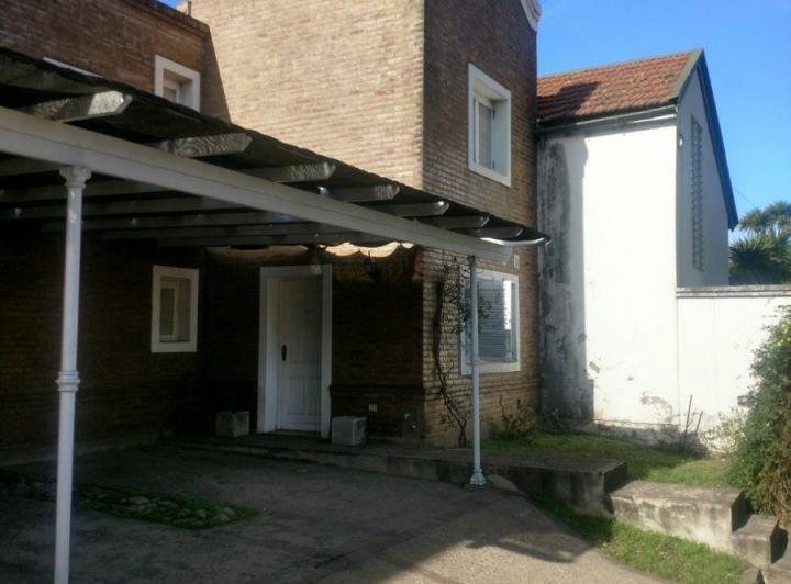 Casa · 120m² · 5 Ambientes · 1 Cochera