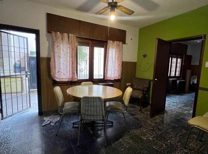 Casa · 150m² · 2 Dormitorios