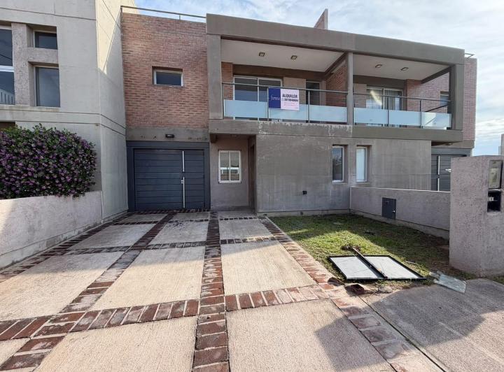 Departamento · 150m² · 4 Ambientes · 1 Cochera