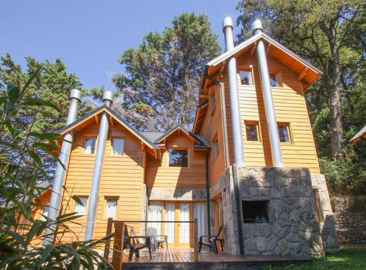 Hotel · 409m² · 5 Cocheras