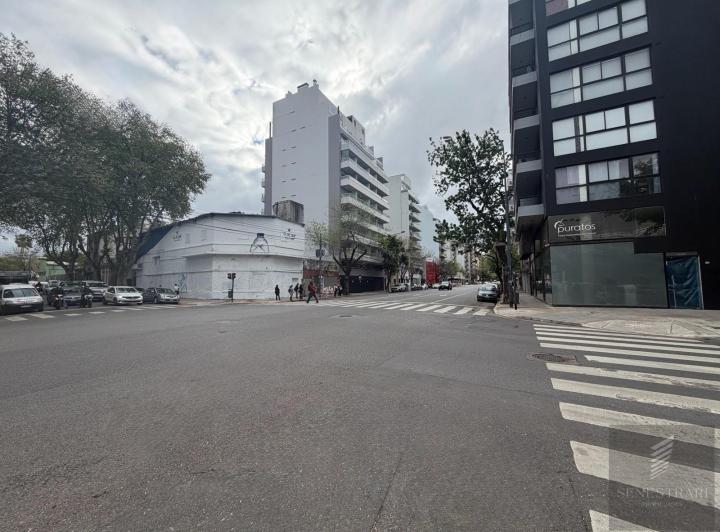 Terreno · 401m²