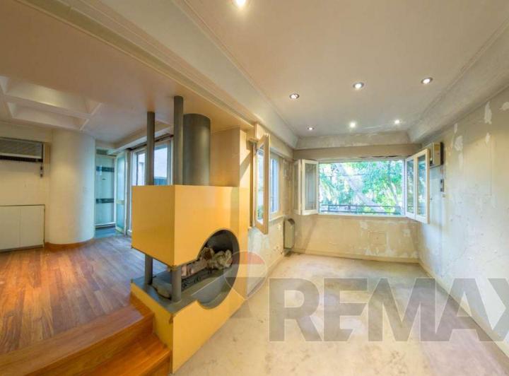 PH · 267m² · 8 Ambientes · 2 Cocheras