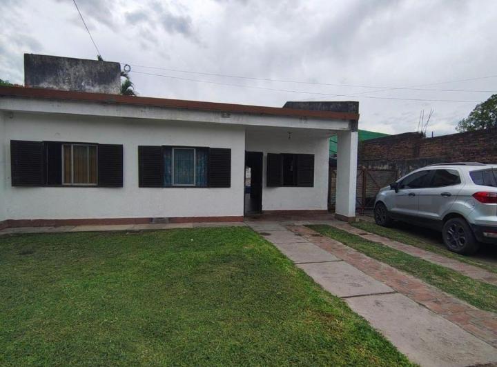 Casa · 87m² · 5 Ambientes · 1 Cochera
