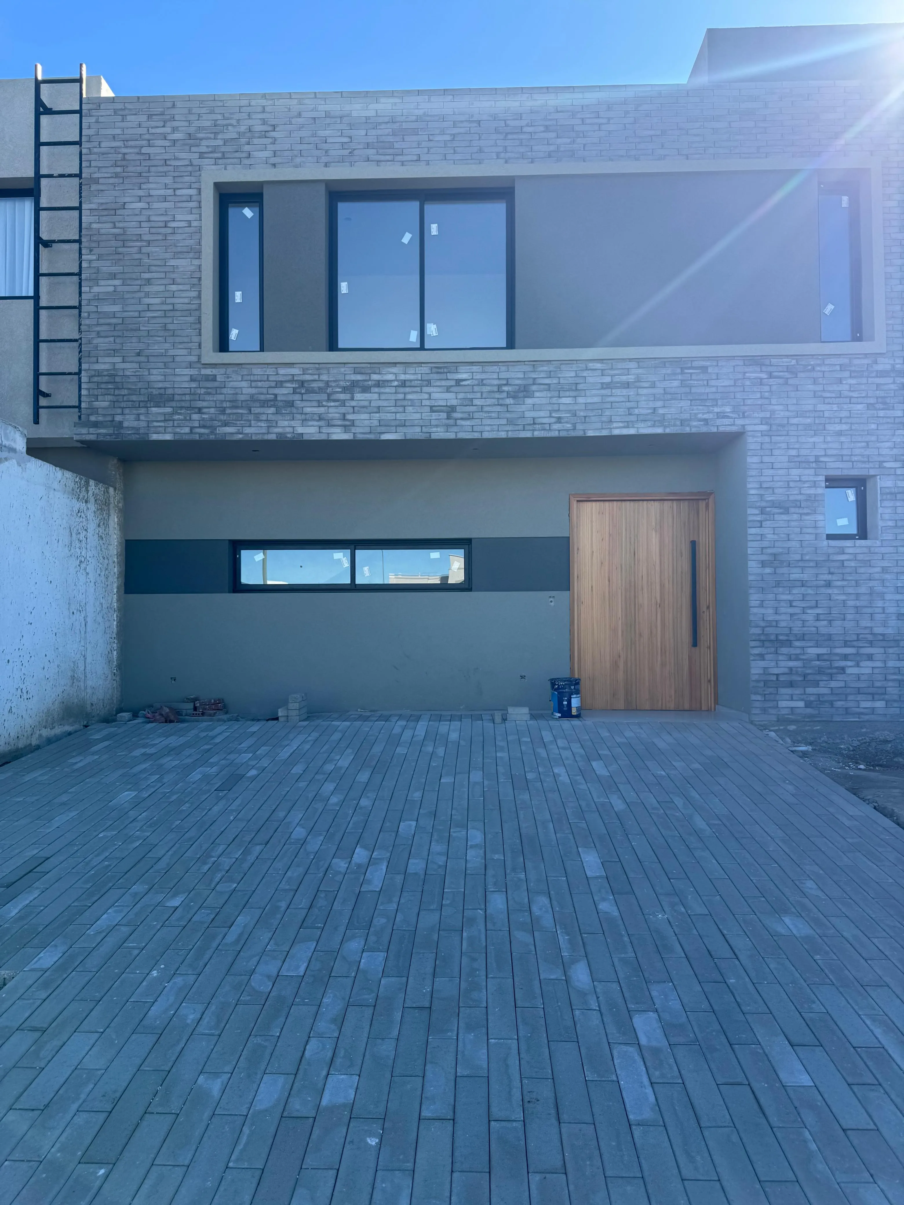 Duplex Premium en Solares de Manantiles / Categoria y Diseño / 3 Dor, Cava y Pileta