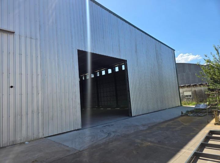 Bodega-Galpón · 840m² · 1 Ambiente