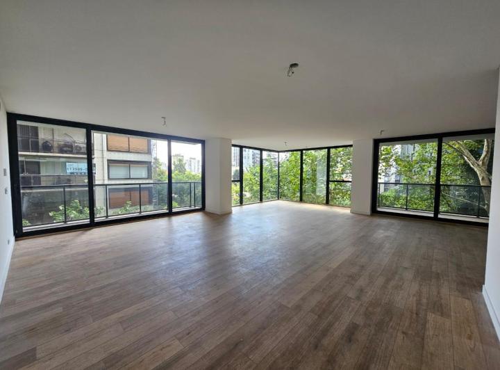 Departamento · 248m² · 4 Ambientes · 2 Cocheras