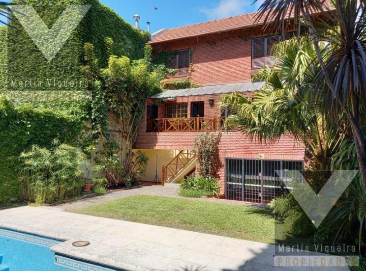 Casa · 285m² · 7 Ambientes · 5 Cocheras