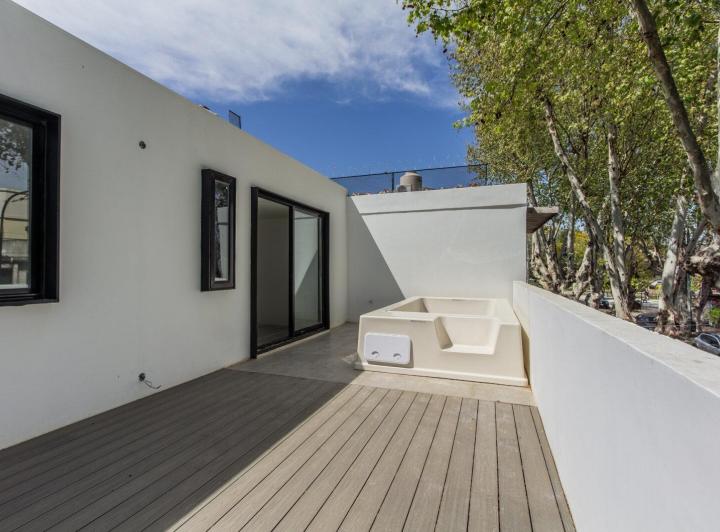 Casa · 157m² · 5 Ambientes · 1 Cochera