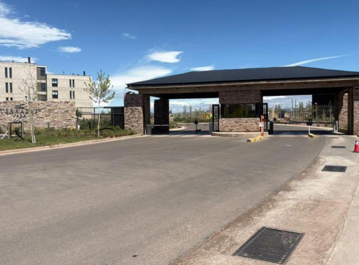Terreno · 583m²