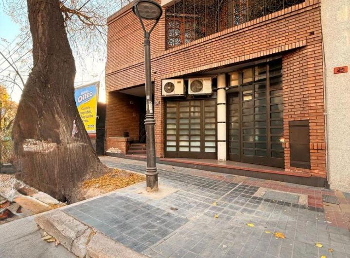 Casa · 315m² · 1 Ambiente