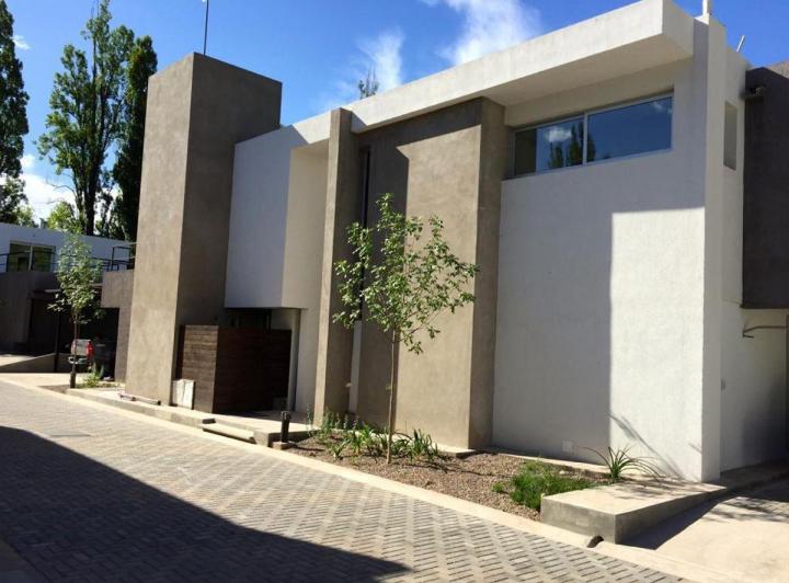 Departamento · 130m² · 3 Ambientes · 1 Cochera