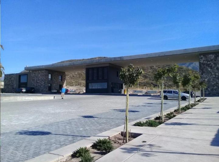 Terreno · 689m²
