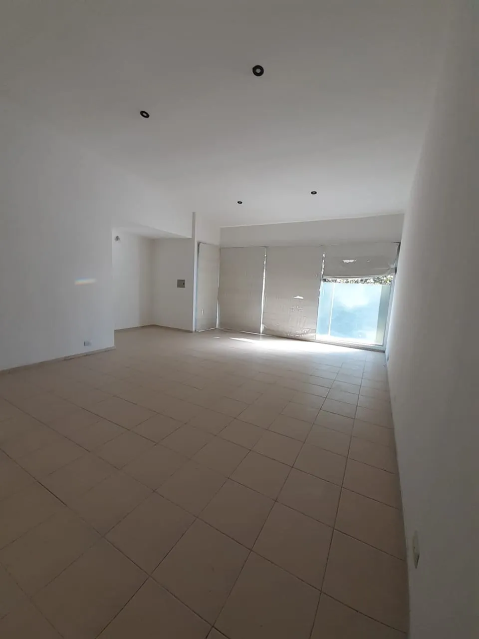 GRANJA DE FUNES MONOAMBIENTE 30 M2 EXCELENTE ZONA
