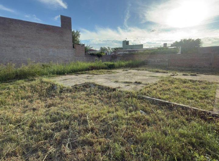 Terreno · 207m²