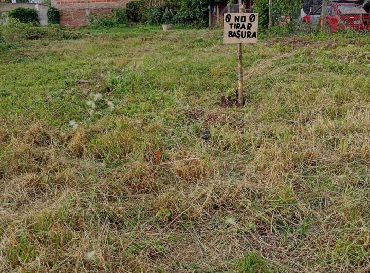 Terreno · 432m²