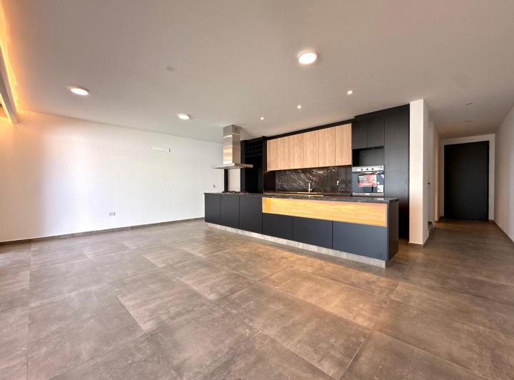 PH · 190m² · 6 Ambientes · 2 Cocheras