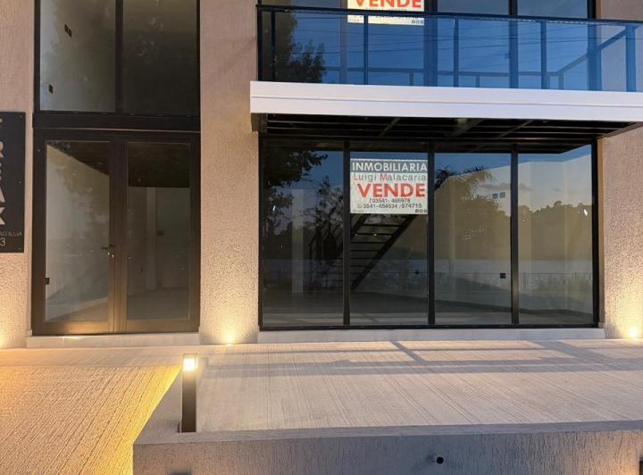 Local comercial · 106m²