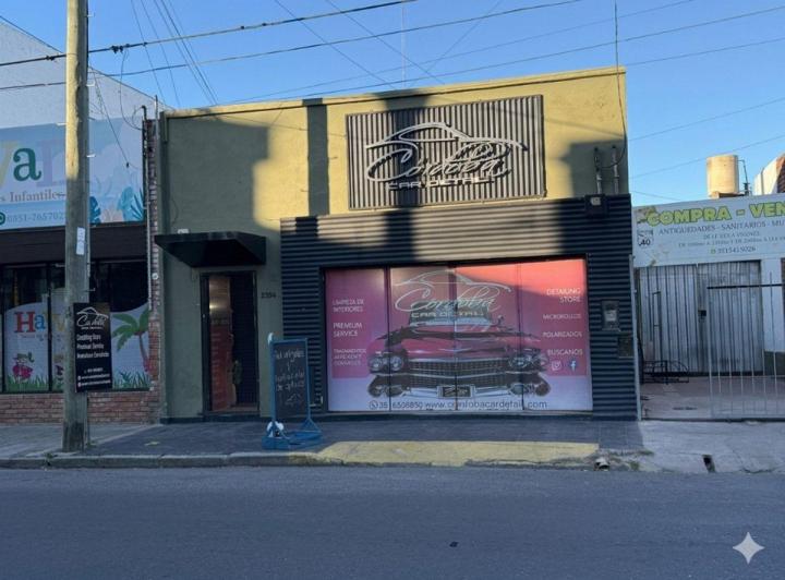 Local comercial · 186m² · 1 Cochera