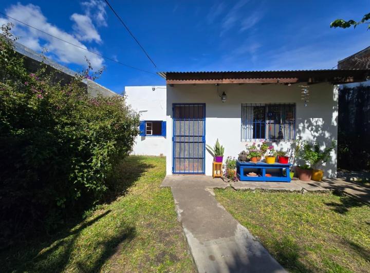 Casa · 60m² · 3 Ambientes · 2 Cocheras