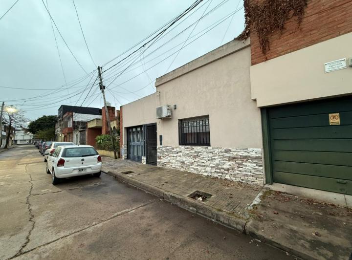 Casa · 114m² · 5 Ambientes · 2 Cocheras