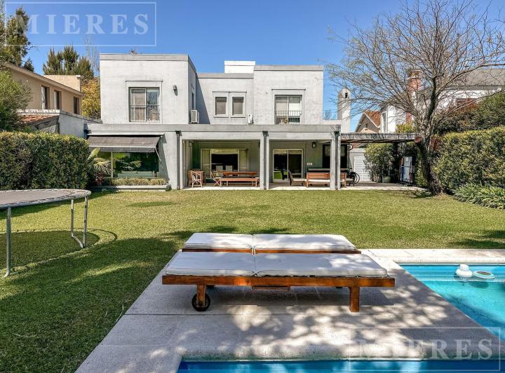 Casa · 196m² · 5 Ambientes