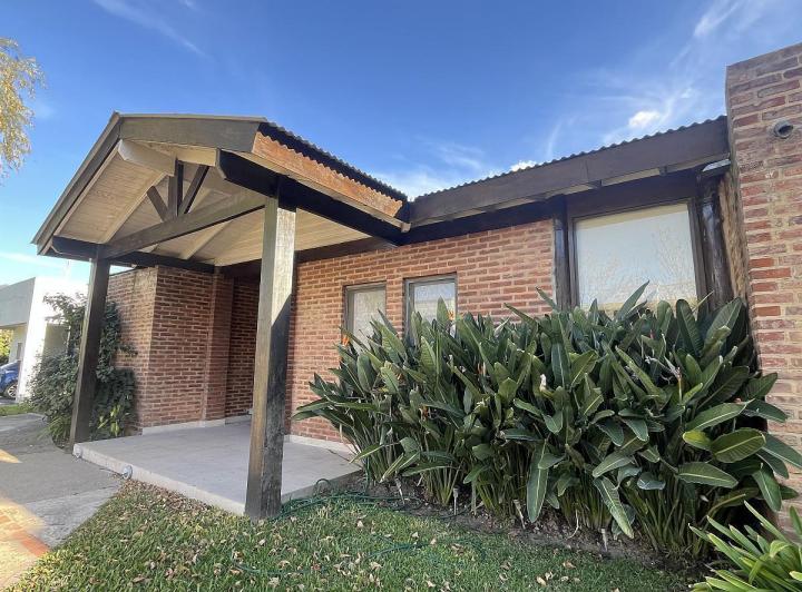 Casa · 185m² · 5 Ambientes