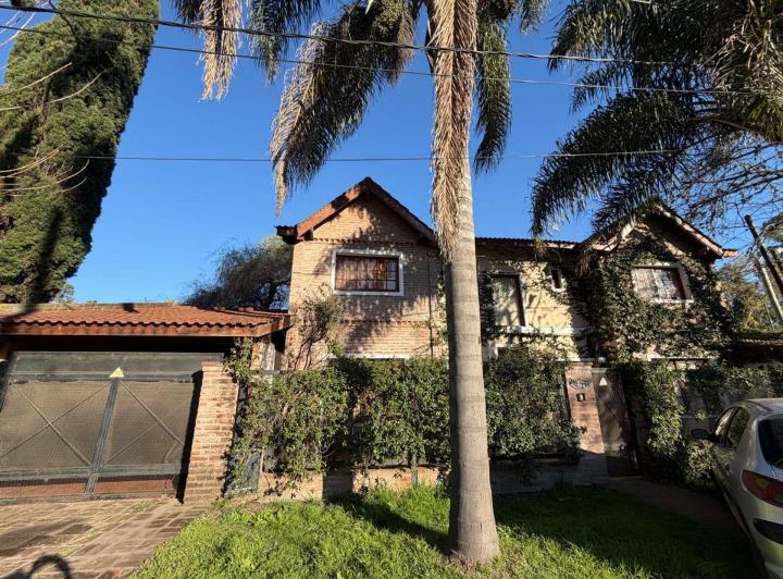 Casa · 170m² · 5 Ambientes
