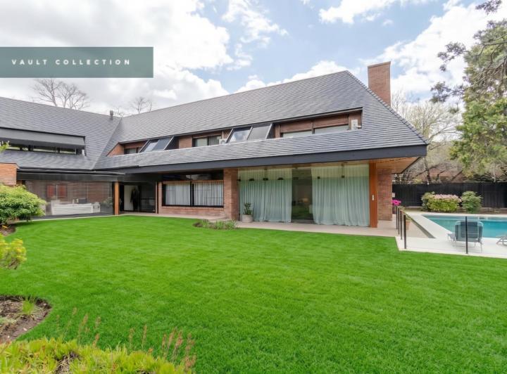 Casa · 470m² · 8 Ambientes · 2 Cocheras