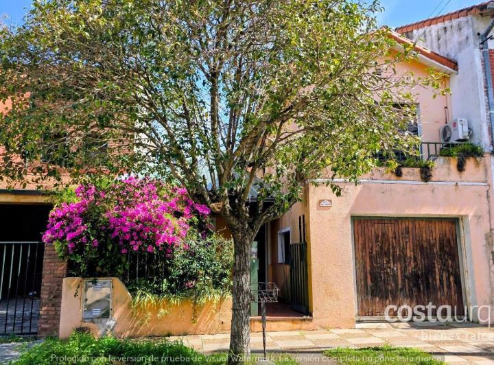 Casa · 175m² · 5 Ambientes · 1 Cochera