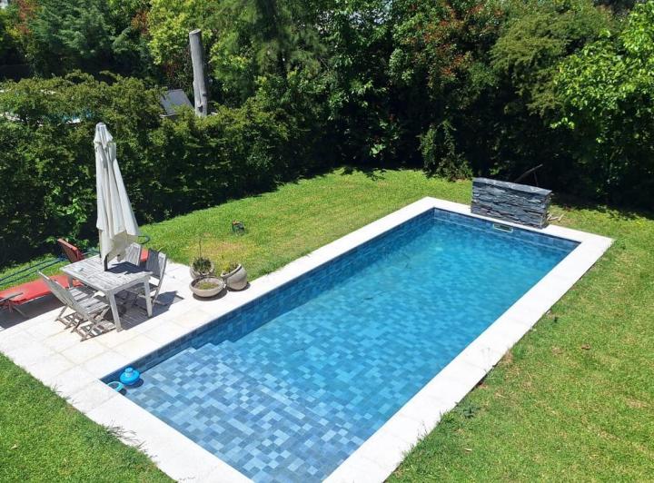 Casa · 265m² · 6 Ambientes · 5 Cocheras