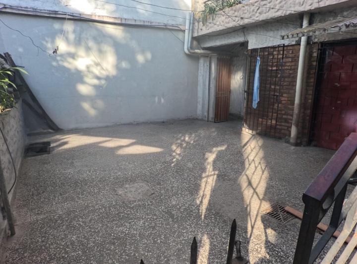 Departamento · 96m² · 6 Ambientes · 1 Cochera