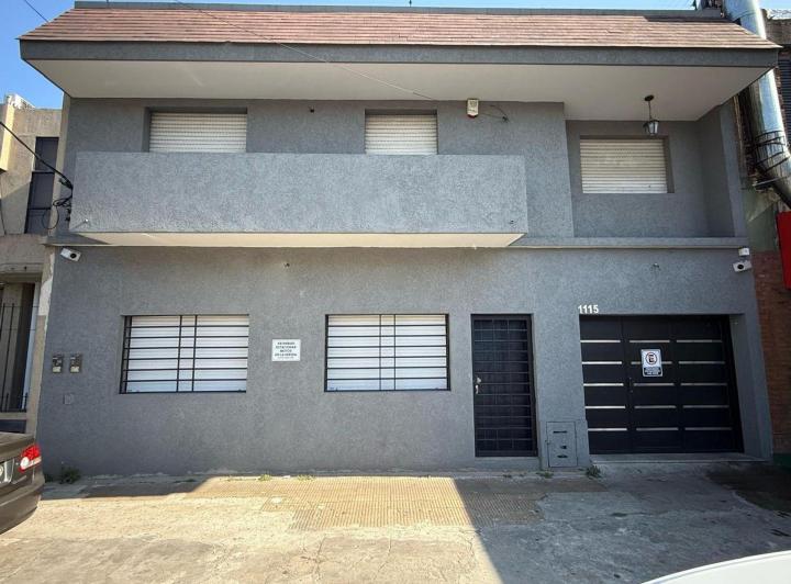 Casa · 170m² · 3 Ambientes · 3 Cocheras
